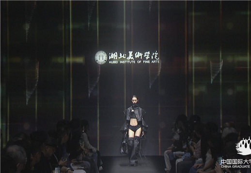 湖北美术学院.jpg